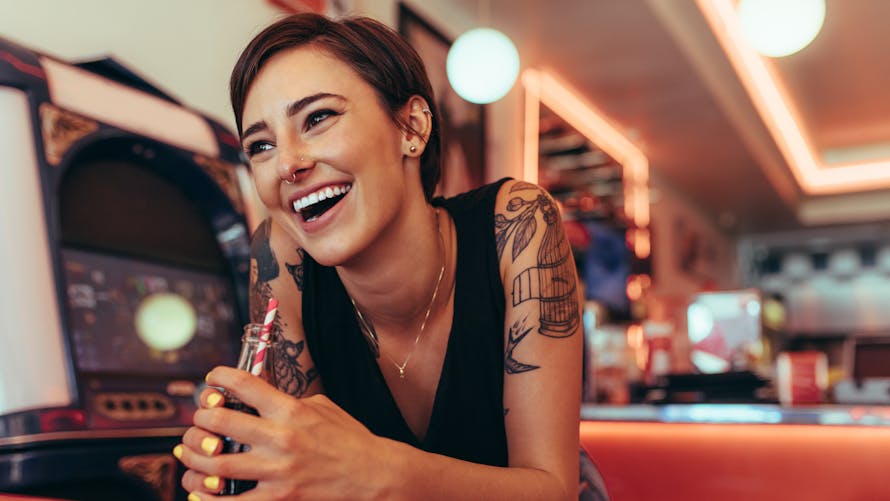 don de sang avec tatouage